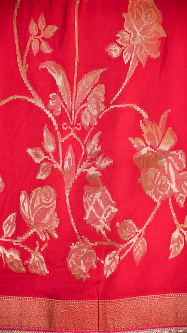 Dola Silk Saree with Floral Zari Work