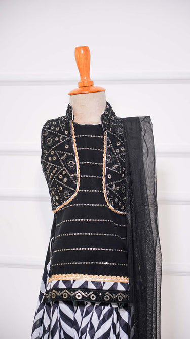 Georgette Kurta Salwar Jacket Suit in Black
