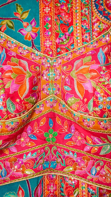 Position Print Saree with Blouse
