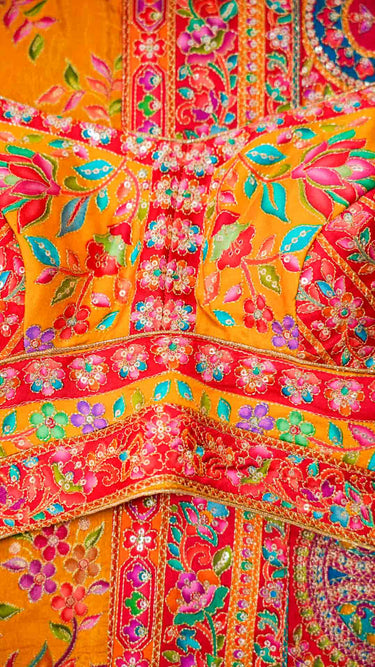 Position Print Saree with Blouse