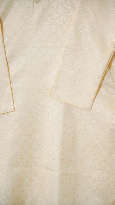 Mens Kurta with Silk Threadwork