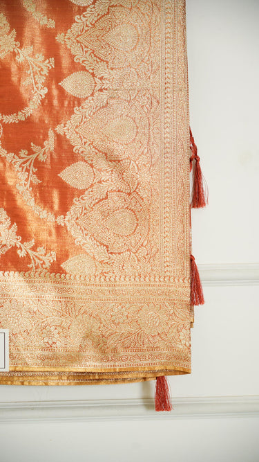 Jaal Weave Pastel Silk Saree