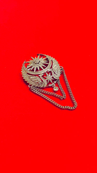Unisex Swan Brooch - House of Nepal
