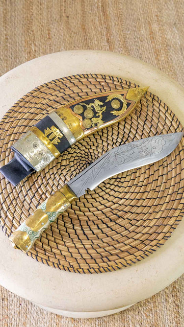 9 Inches Nepalese Souvenir Khukuri Bone Base