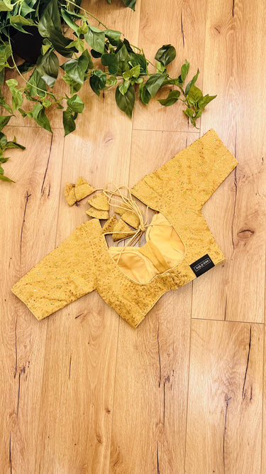 Half Sleeve Boutique Blouse Glided Daisy - House of Nepal