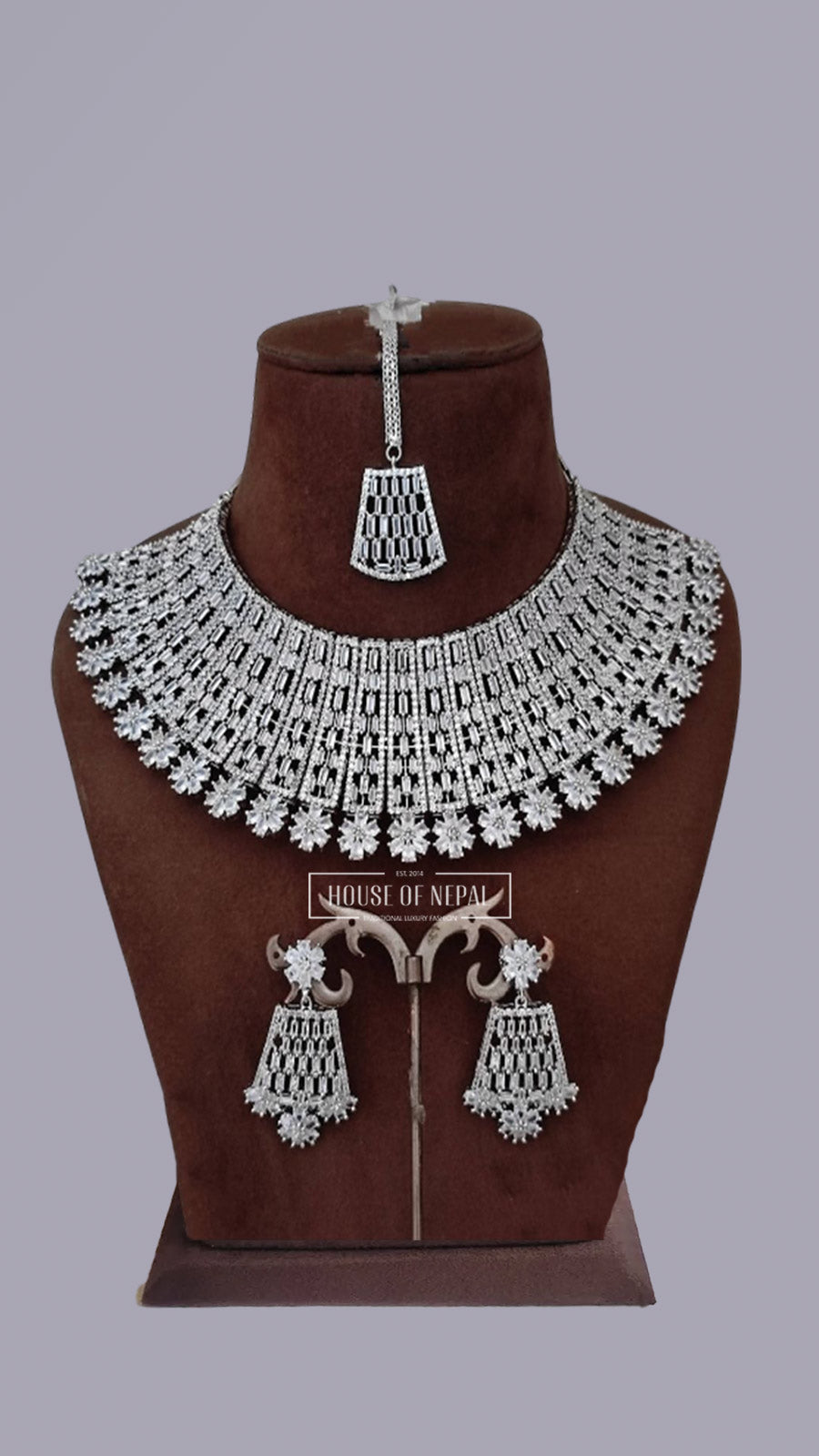 White American Diamond Necklace With Earrings