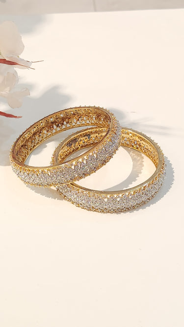 AD Bangles curved golden mix