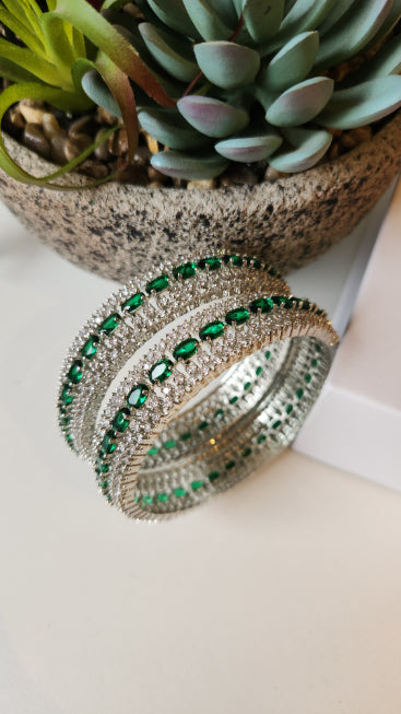 AD Bangles Emerald Curve