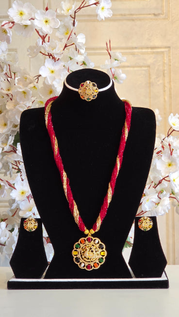 Chiffon pote with Hydro Crystal American Diamond Pendent Tejasvi