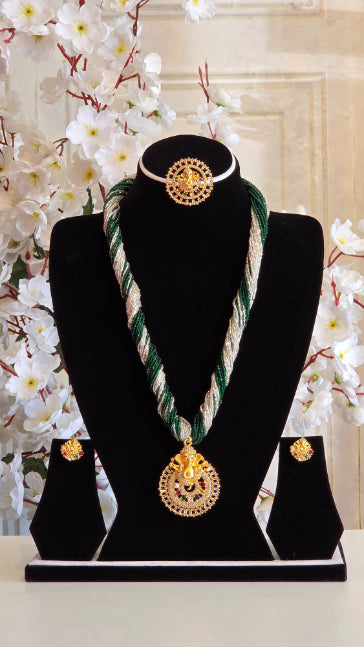 Chiffon pote with Hydro Crystal American Diamond Pendent Vinayaka