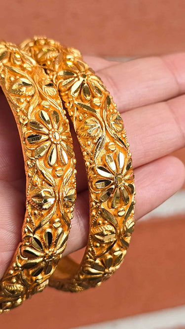 Panchadhatu Bangle Set with Intricate Florals