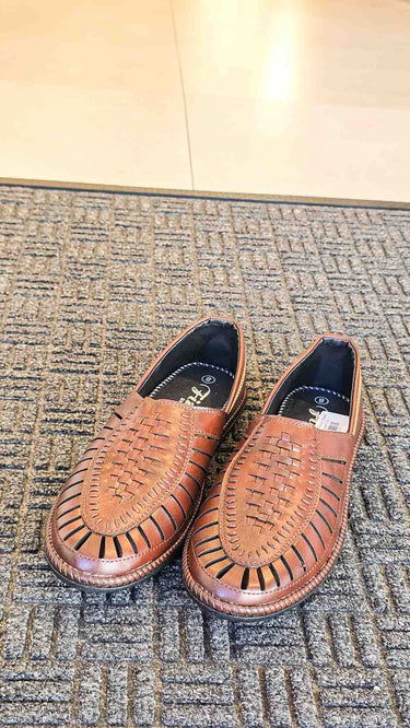 Slip On Mens Mojari Shoes