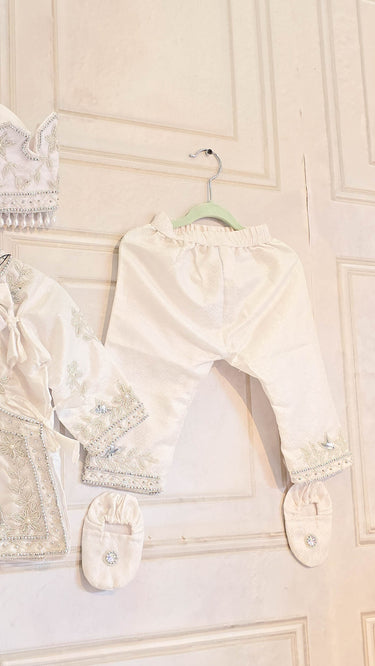 Baby Boy White Pasni Set with Pearlwork Crown and Jutti