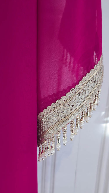 Wine Handwork Sleeveless Sarara Suit