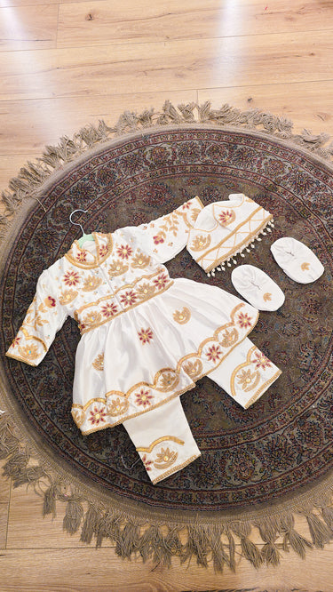 Silk Handembroidered Girls Traditional Pasni Set