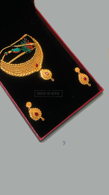 Gold Imitation Necklace