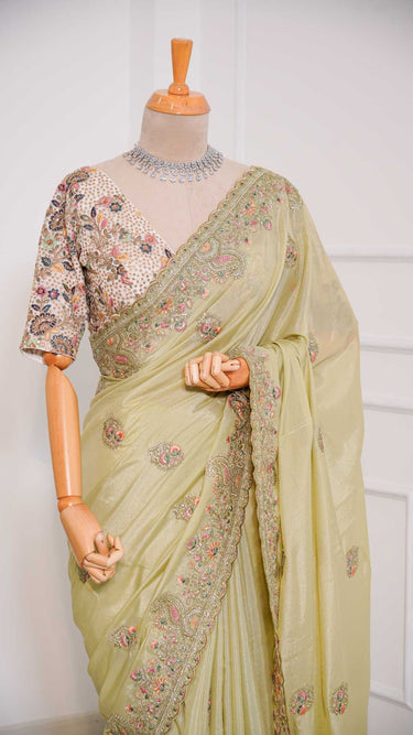 Zariglow Shiny Crepe Saree