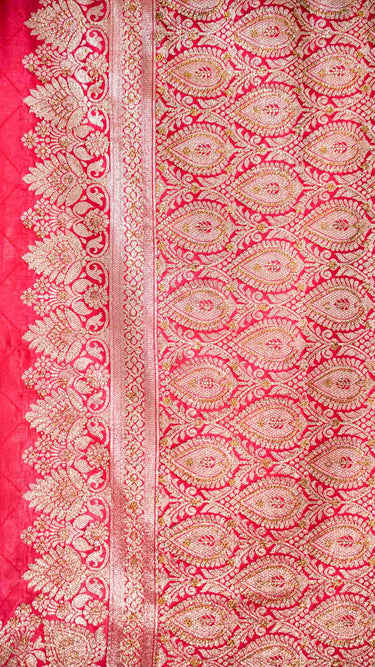Silk Butti Saree with Stone