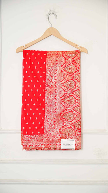 Silk Butti Saree with Stone