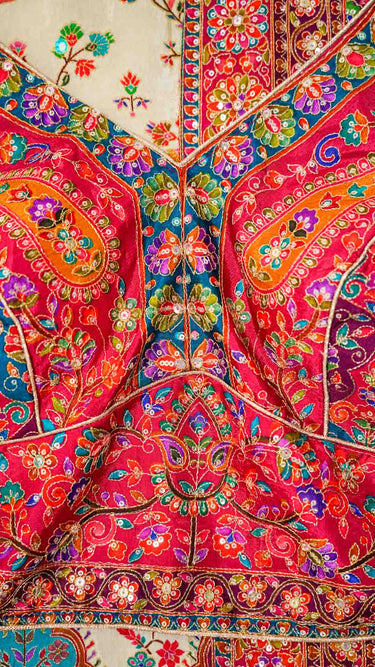 Dola Silk Position Print Saree with Blouse