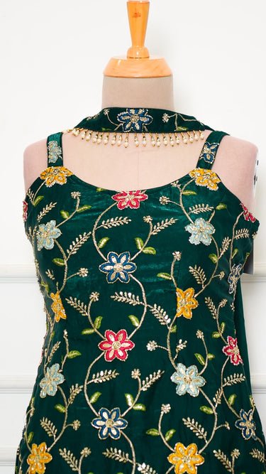 Fendi Silk Sleeveless Sarara Suit with Multithread
