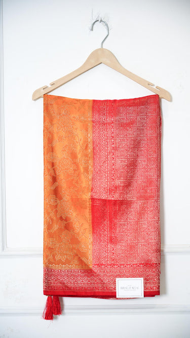Jacqaurd Silk Saree with Contrast Border