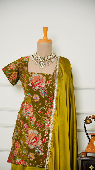 Crepe Silk Position 90s Kurti with Bellybottoms