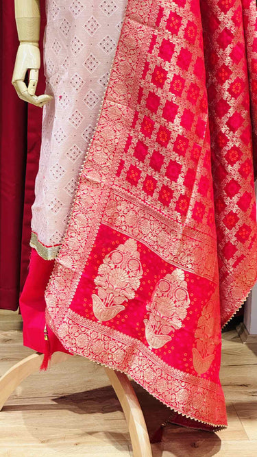 Baby Pink Women Kurta with hot pink shawl