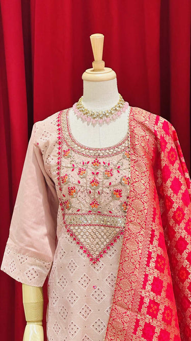 Baby Pink Women Kurta with hot pink shawl