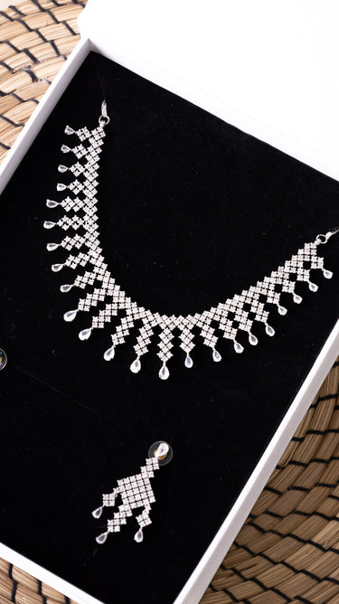 White American Diamond Necklace with Earrings Rumi