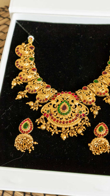 Red and Green Stone Necklace with Earrings Maya