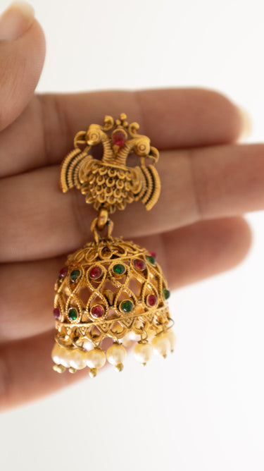 Brass Pink Pearl Temple Jewellery Haar with Earrings Swara