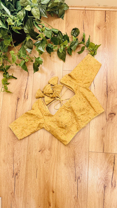 Half Sleeve Boutique Blouse Glided Daisy - House of Nepal