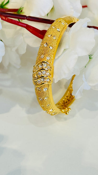 Gold Imitation Stylish stoned Bangle
