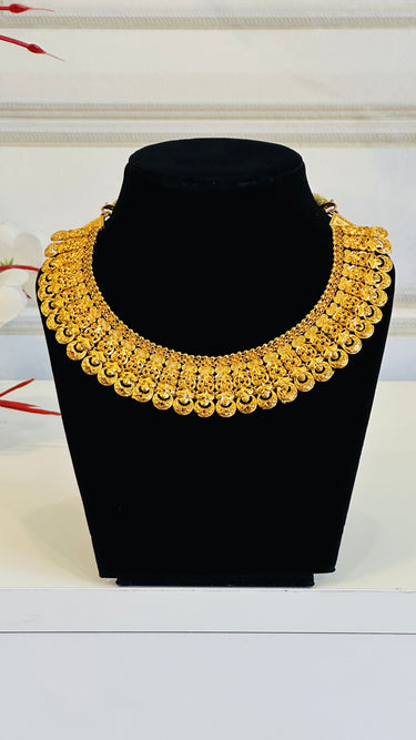 Gold Imitation Necklace Svarna Sutra