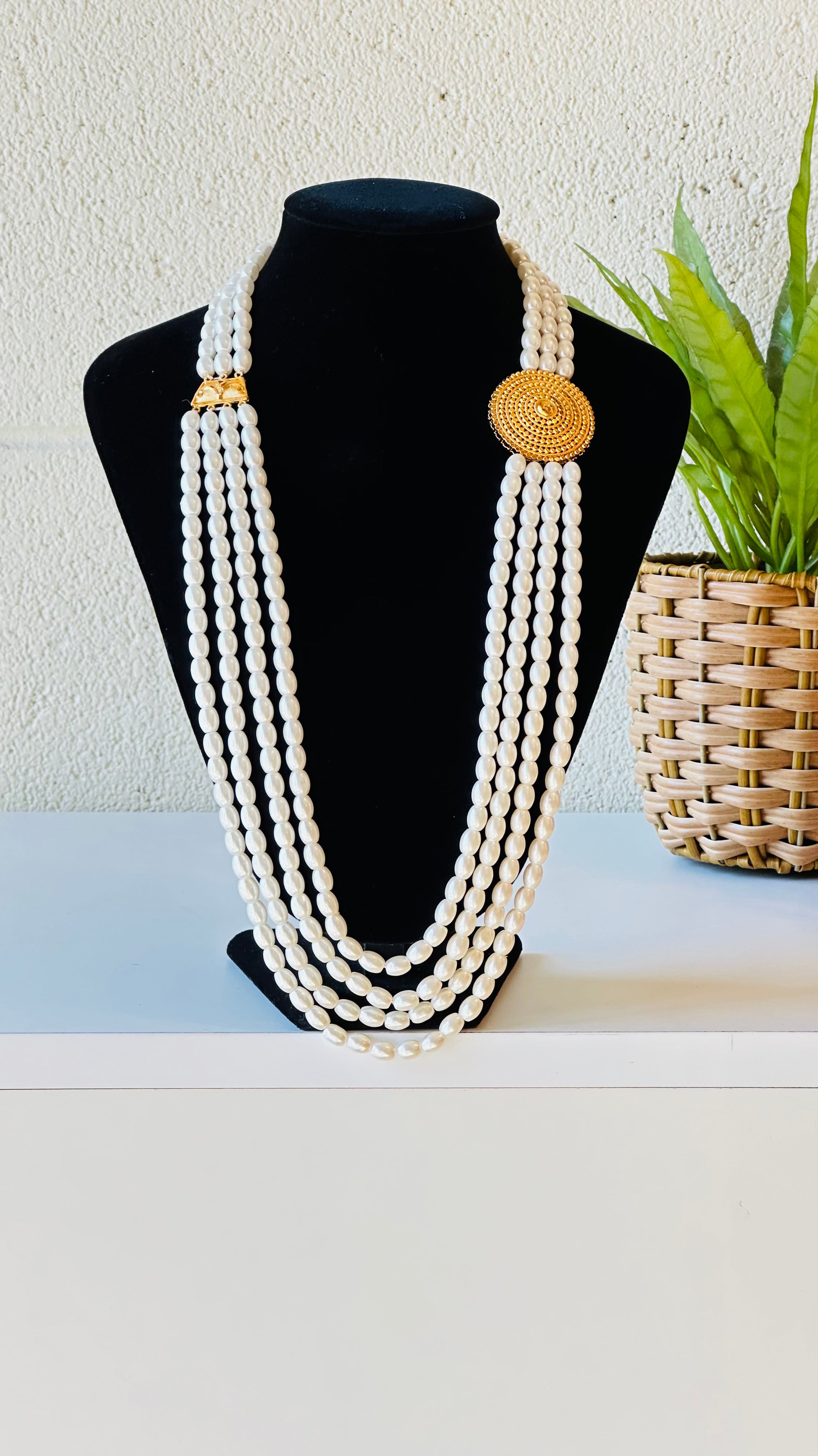 White Pearl Gold Plated Necklace Chandra Haar Calla