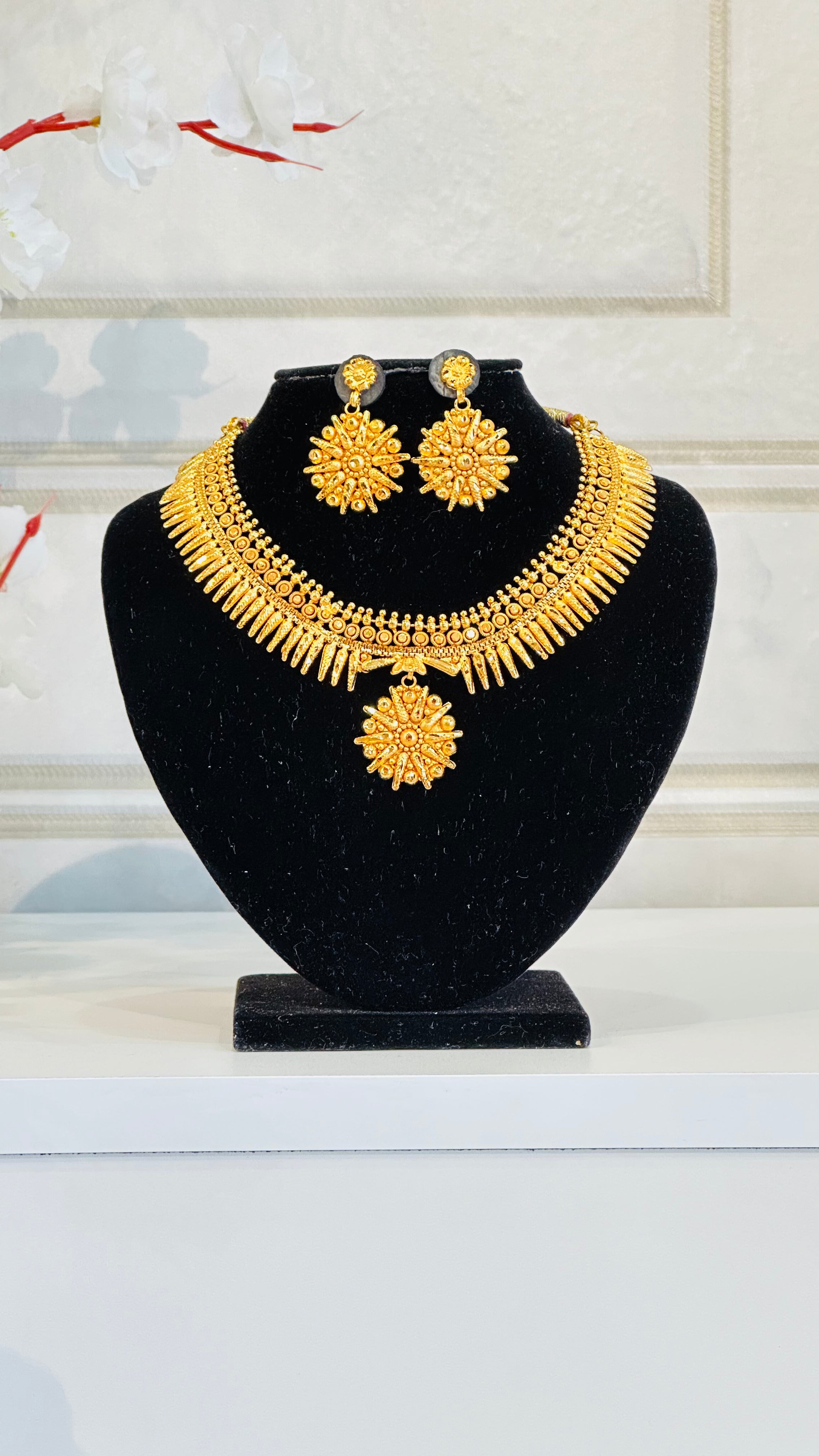 Gold Imitation Necklace Jasmine